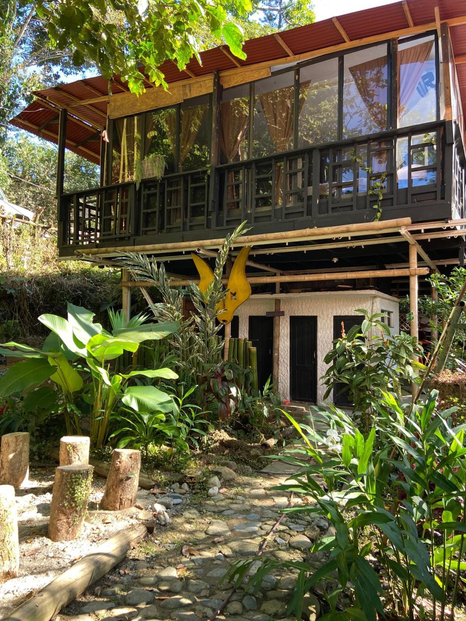 Hostal Las Mariposas مينسا المظهر الخارجي الصورة